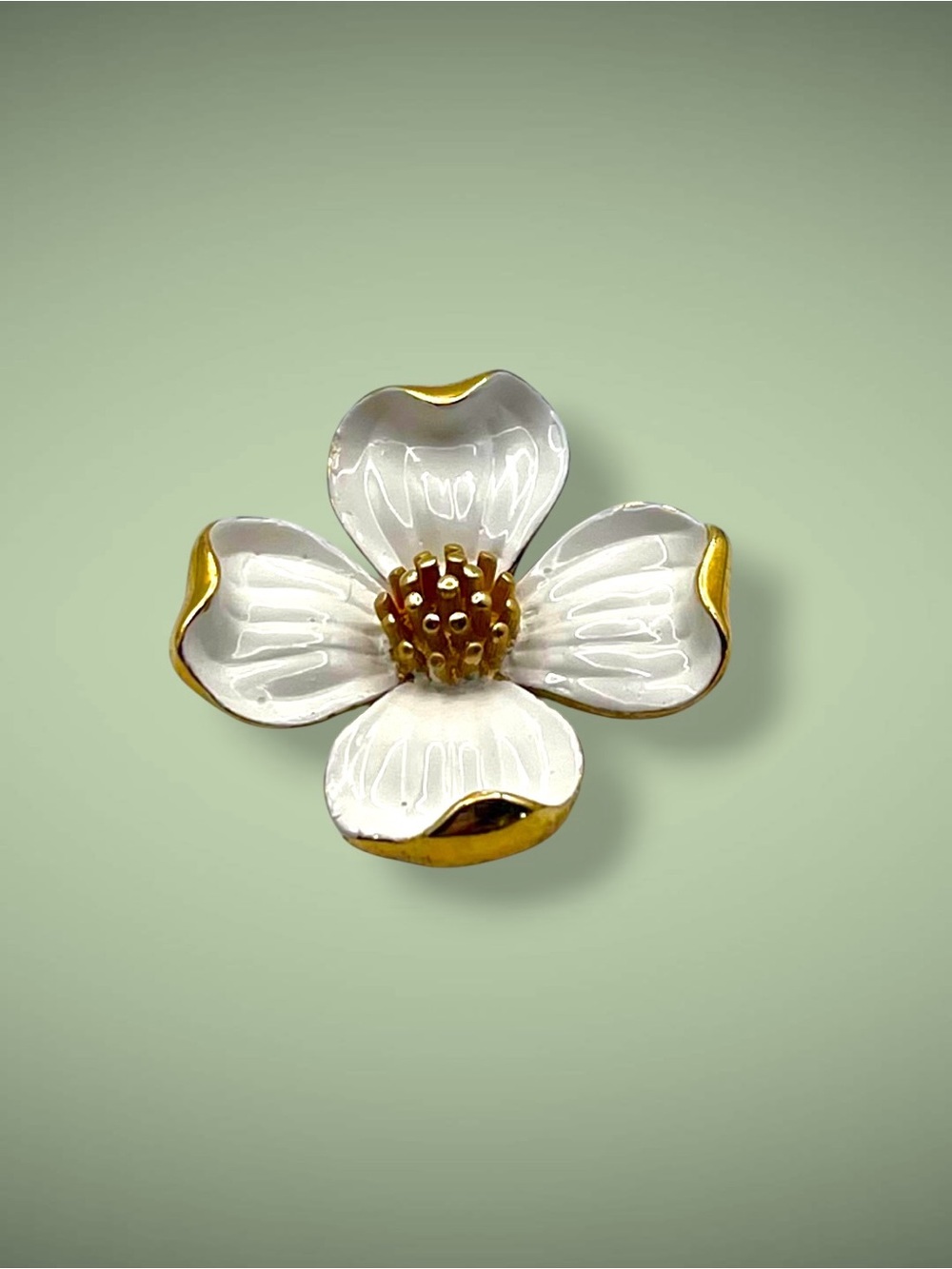 Vintage Crown Trifari White Enamel and Gold Tone Dogwood Flower Brooch Estate